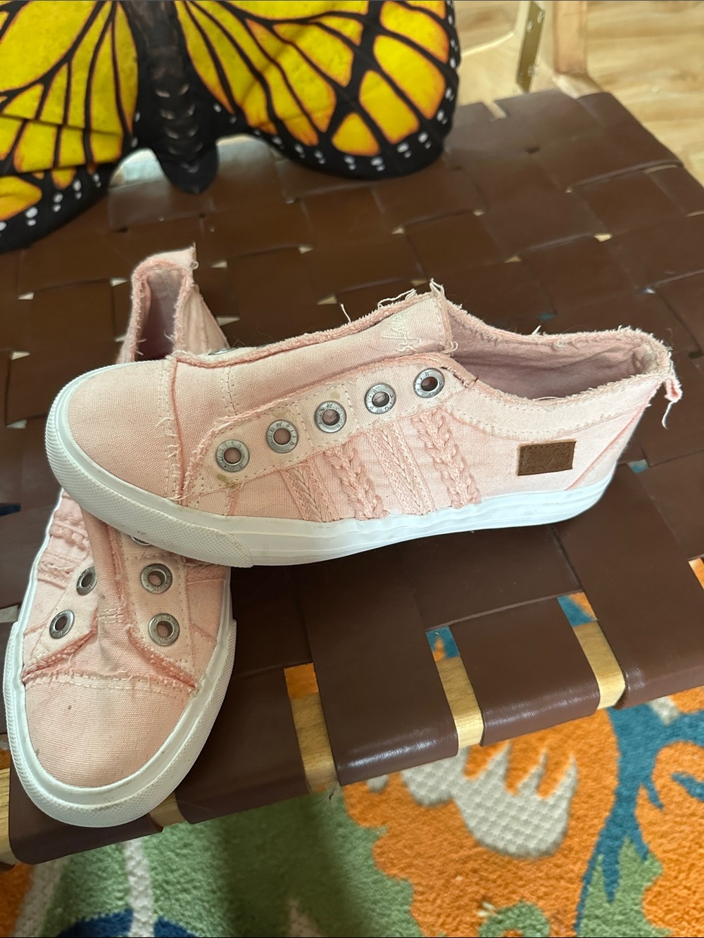 Girls' Slip-On Frayed Canvas Sneakers in Light Pink
